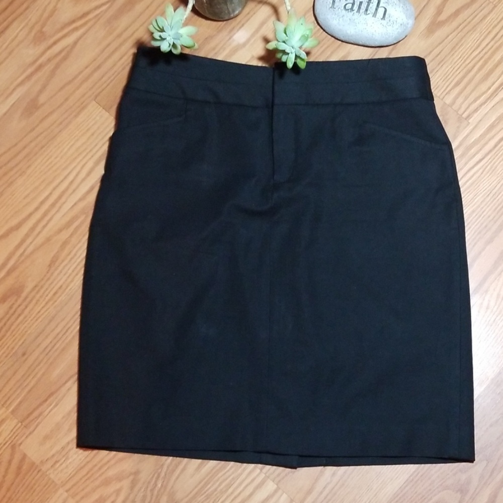 Banana Republic stretch skirt 6p black New